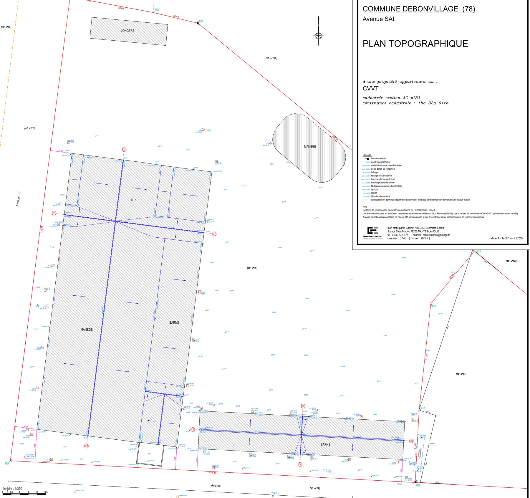 Plan topographique d'une propriété bâtie : bâtiments cotés, points topographiques et altitudes, légende des symboles et nota de rattachement